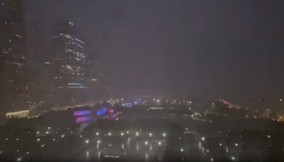 Eerie tornado sirens ring through downtown Chicago as storms rip through Midwest