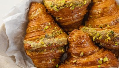 How To Turn Costco's Croissants Into A Bakery-Style Treat For Pistachio Lovers