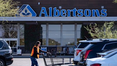 Kroger and Albertsons merger: These 101 grocery stores across Arizona could be sold