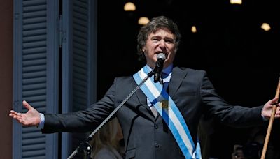 La Nación / El presidente Javier Milei “no entiende la política”, revela ministro Guillermo Francos
