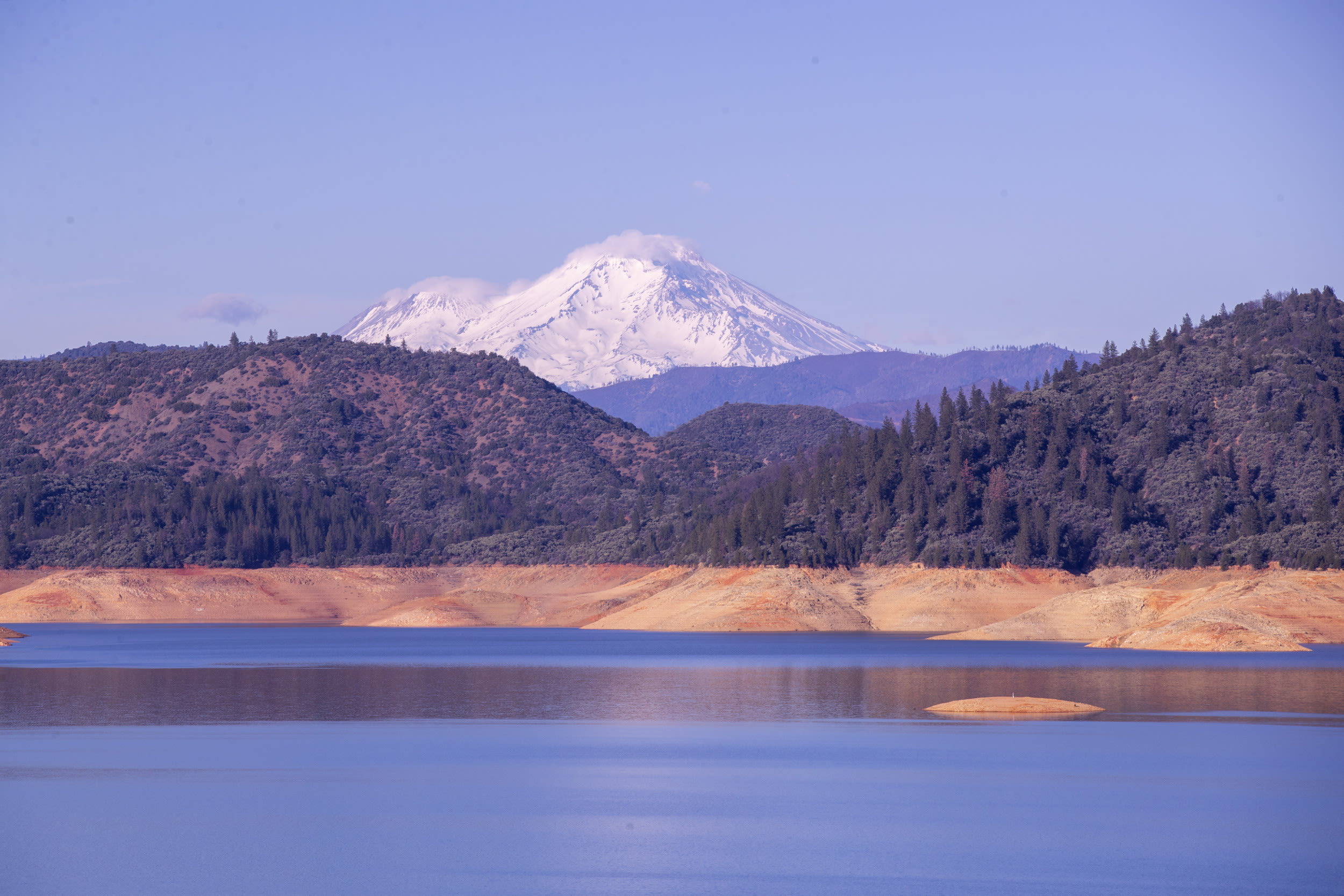 Lake Shasta update as California's biggest reservoir nears capacity