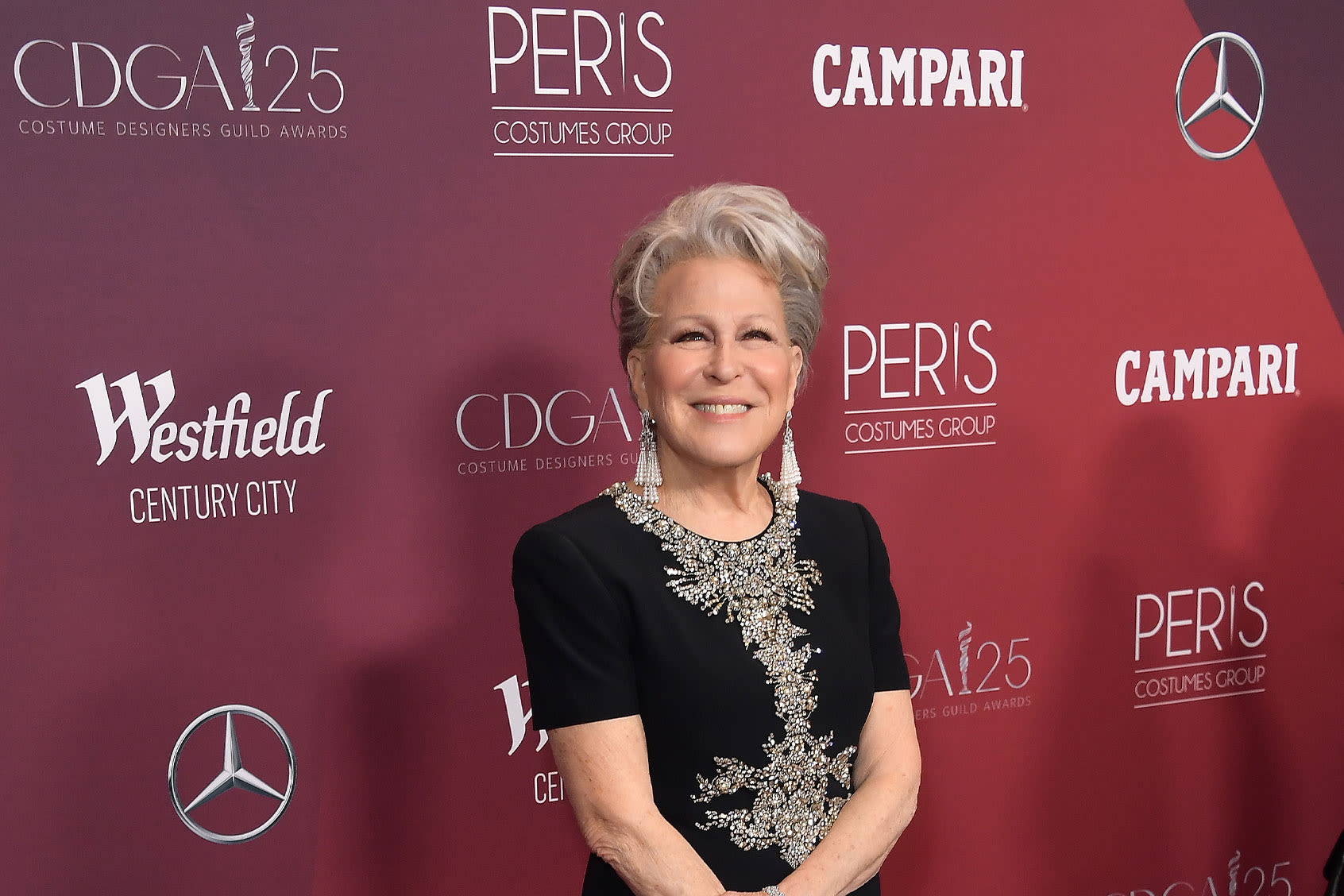 Bette Midler trolls SCOTUS with "Wizard of Oz" parody tune: "If you only had a heart!"