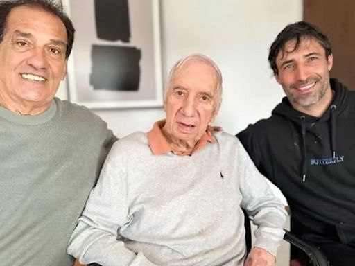 Reapareció Carlos Bilardo: el Tecla Farías lo fue a visitar y publicó una foto con el Doctor | + Deportes