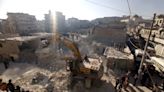 Mueren 18 personas, entre ellas 9 niños, en derrumbe de edificio en el norte de Siria