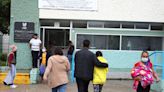 En Chiapas, van 116 alumnos intoxicados; fiscalía descarta que hayan ingerido droga pero desconoce qué ocurrió
