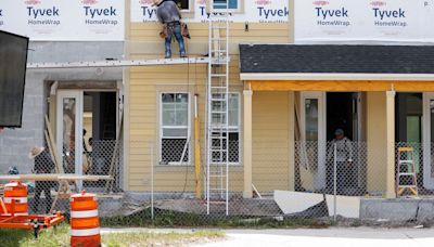 US home prices to rise 5% this year, more modestly next