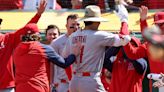 Mike Trout, Shohei Ohtani, Angels don Warriors hat after homers vs. Athletics