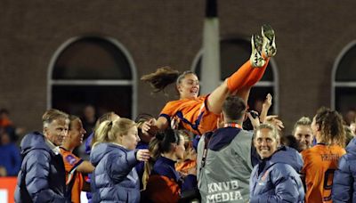 Holanda despide a Lieke Martens como la "Cruyff de nuestro fútbol femenino"