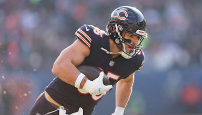 Madden 25 believes Bears Cole Kmet is a top-10 tight end