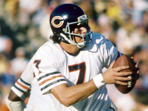 Former Bears QB Bob Avellini Dies at Age 70