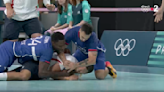 ...Match catastrophique", "Un naufrage", "Les gars sont à côté de leurs pompes" : la Toile choquée par une nouvelle défaite de l'équipe de France de handball contre la Norvège