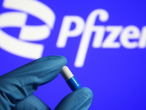 Pfizer moves forward with once-daily version of weight loss pill after setbacks