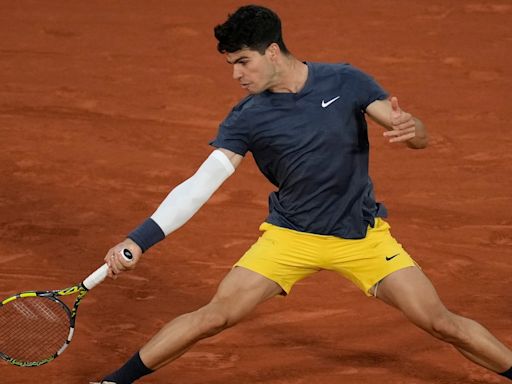 Carlos Alcaraz vs. Frances Tiafoe FREE LIVE STREAM (7/5/24): Watch French Open online | Time, TV, channel