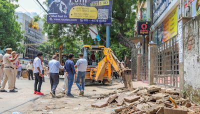 Bulldozer action in Delhi’s Old Rajinder Nagar following 3 UPSC aspirants death in basement flooding | Watch | Today News