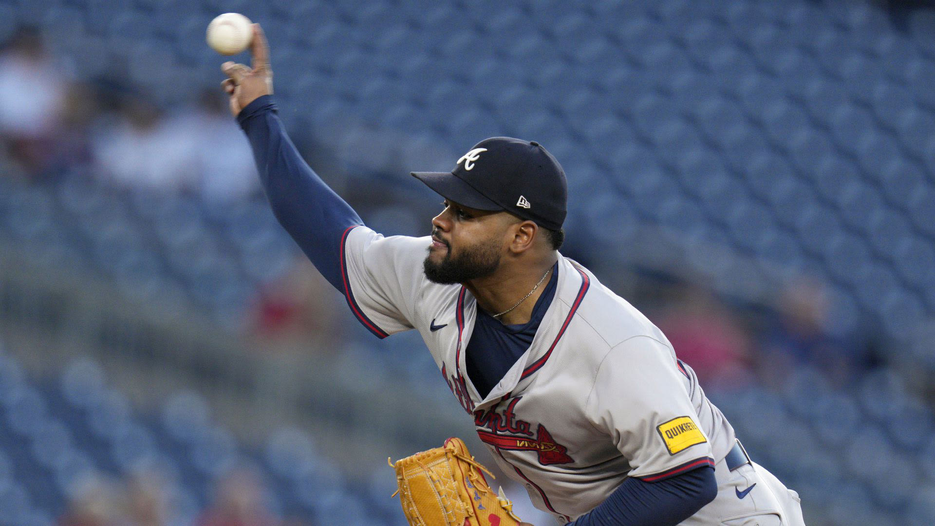 Braves lose Reynaldo Lopez but nuke Nationals, 12-0