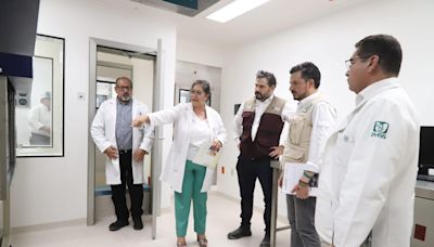 Zoé Robledo asegura mantenimiento a equipos de aire en clínicas del IMSS de Torreón