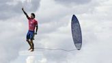 "Todos los fotógrafos esperan ese momento", dice autor de foto icónica de surfista | Teletica