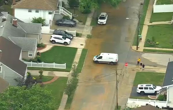 Large water main break impacting service in Baldwin and Oceanside on Long Island