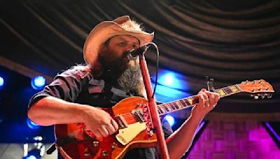 Chris Stapleton comes off as smooth as 'Tennessee Whiskey' at Star Lake