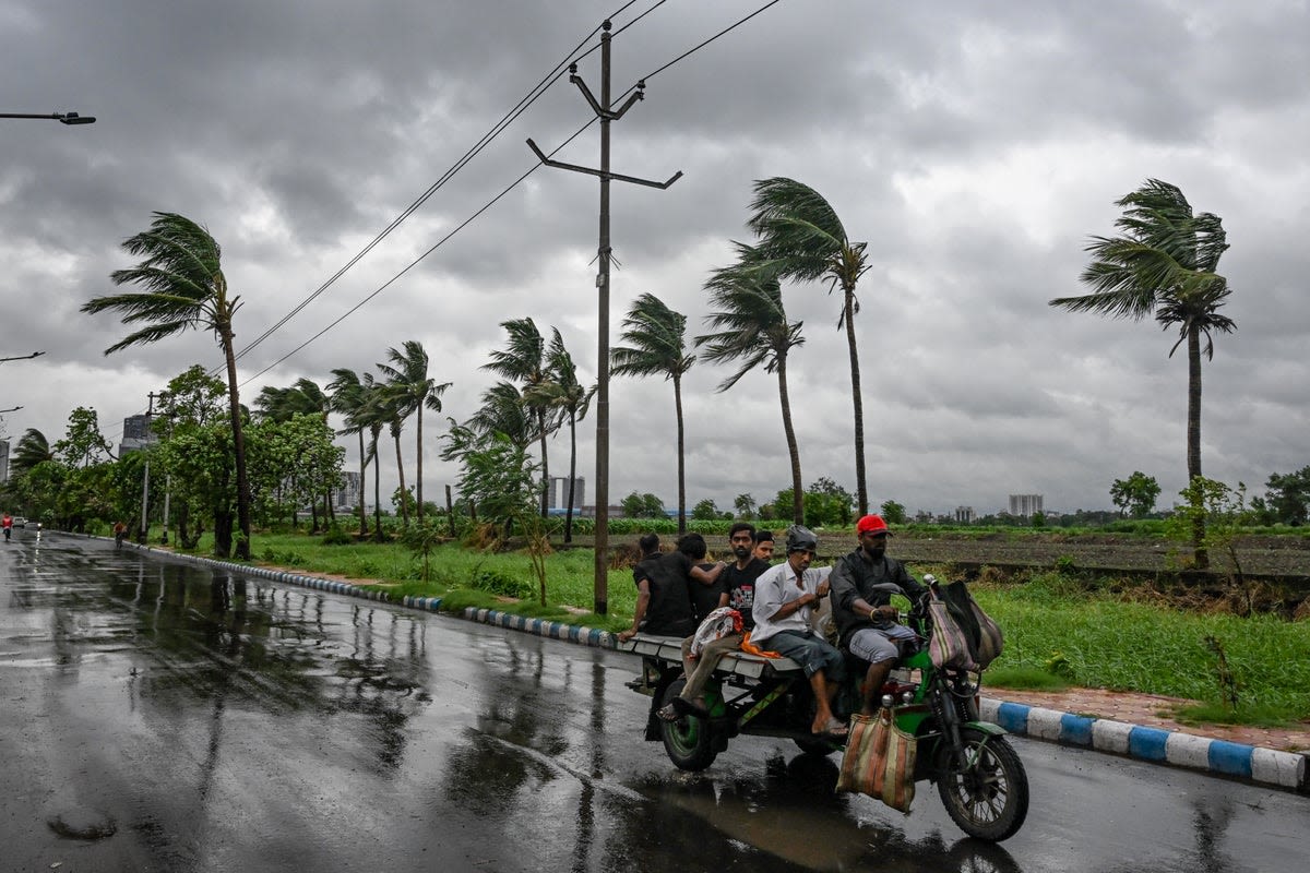 Cyclone Remal makes landfall in Bangladesh and India