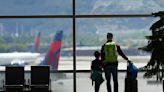 US proposes rule to ban airlines from charging parents to sit with their children