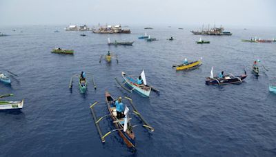 Philippine civilian boat convoy won't proceed to China-held reef