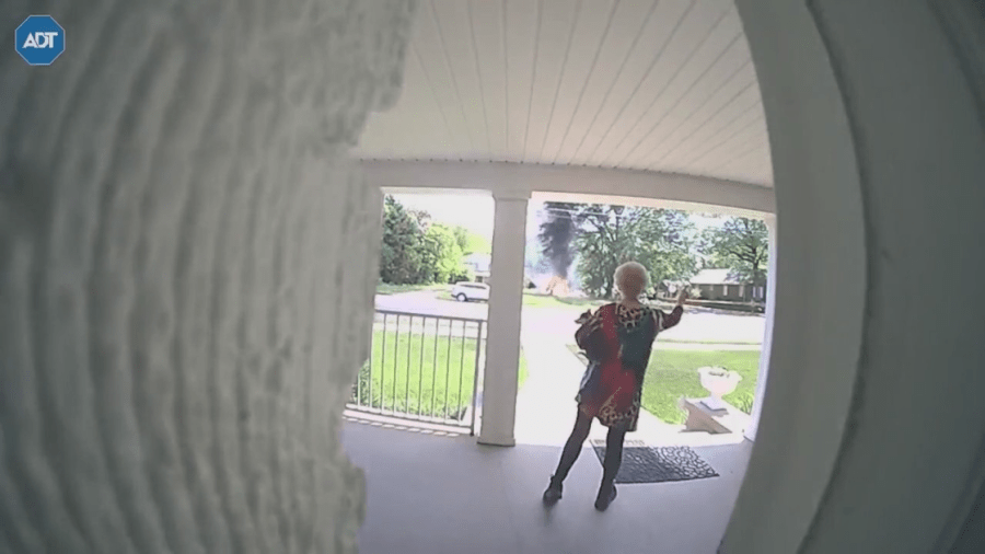 Woman catches aftermath of Hot Springs small plane crash on doorbell camera