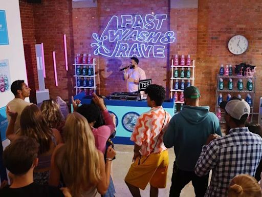 Pop icon Craig David hosts surprise 15-minute rave in London launderette, delighting attendees