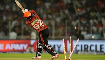IPL Qualifier 1: Travis Head out for 0 in Ahmedabad, meme makers recall World Cup final