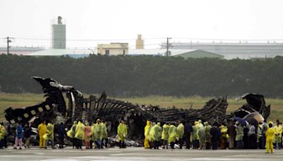 新航飛安優等生！唯一空難在台灣 颱風夜撞怪手爆炸釀83死 - 政治圈