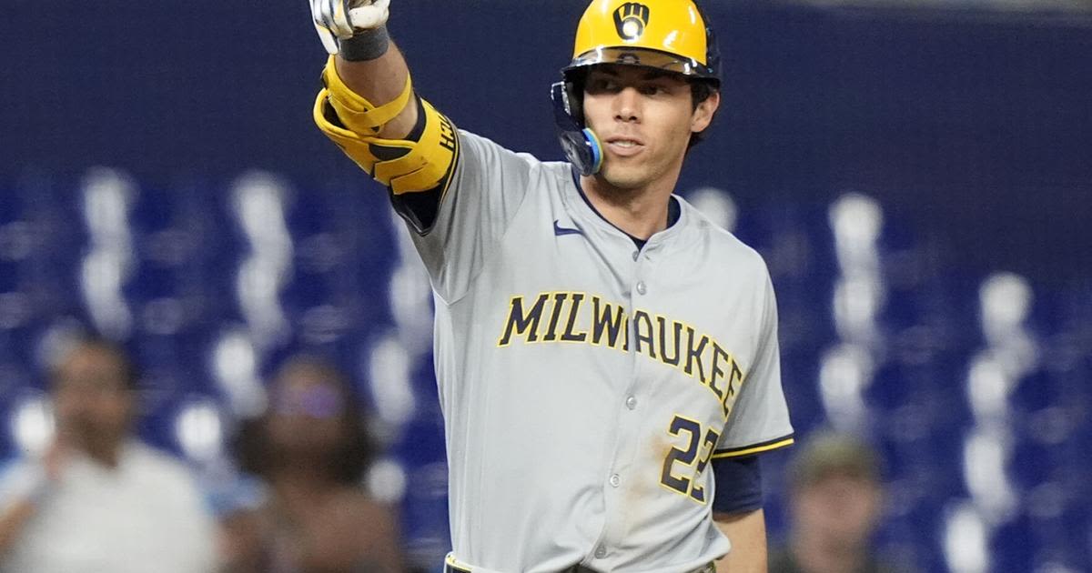 Christian Yelich delivers late to help Brewers get even with Marlins