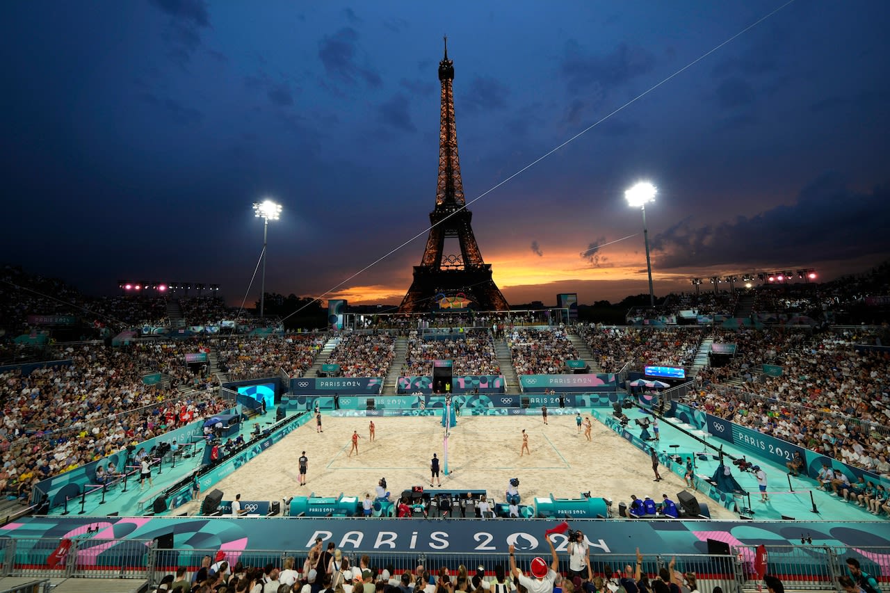 Beach volleyball FREE Live Stream (8/8/24): How to watch semifinals online | Time, TV, Channel for 2024 Paris Olympics