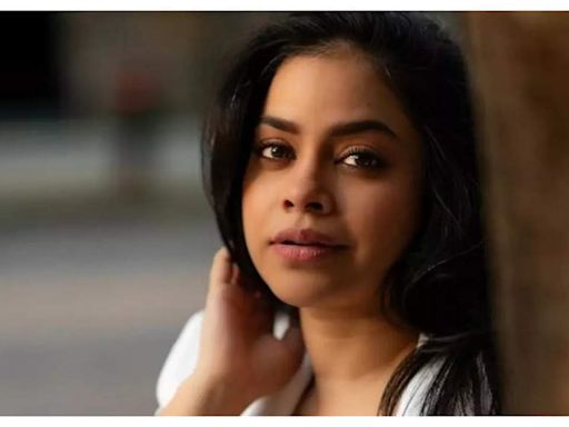 Sumona Chakravarti: In Romania and during my Norway trip, I met many die-hard 'Bade Acche Lagte Hain' fans-Exclusive | - Times of India