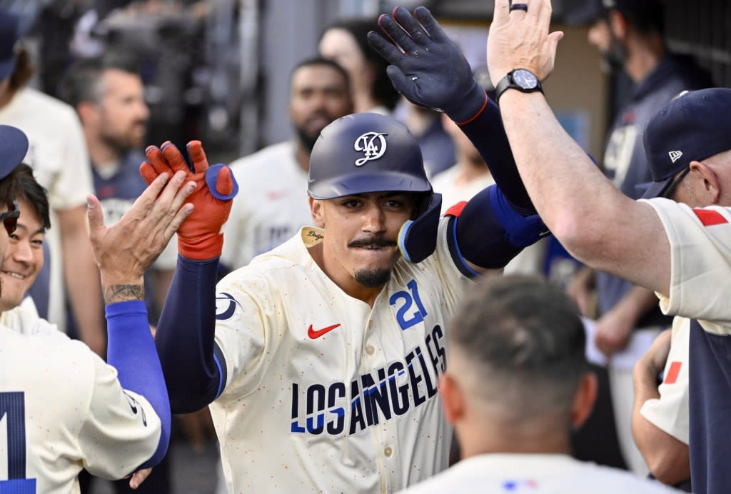 Dodgers get home runs from Miguel Vargas, Shohei Ohtani to win in the eighth inning