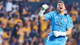 Carlos Rodríguez renueva con Tigres por dos años más