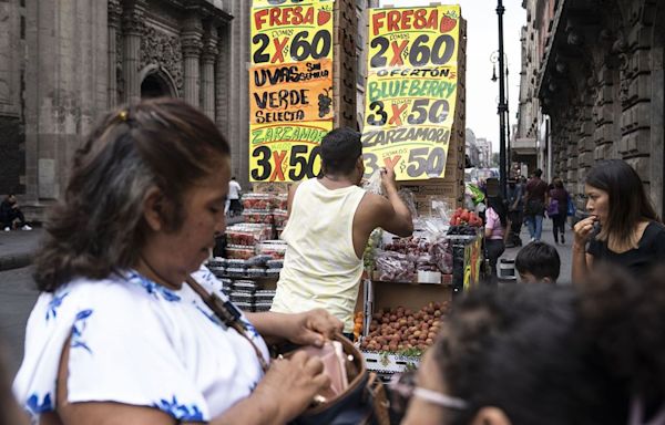 Bank of Mexico Leaves Key Interest Rate Unchanged