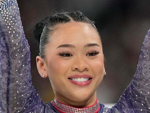 Suni Lee's Stunning Floor Routine Leaves Olympic Stadium Absolutely Roaring