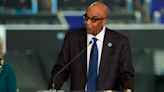 Hornets president and vice chairman Fred Whitfield stepping down after 17 seasons for health reasons