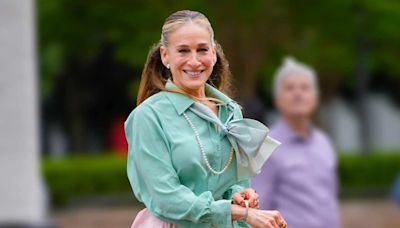 Sarah Jessica Parker Spotted in Stylish Look While Filming And Just Like That... Season 3