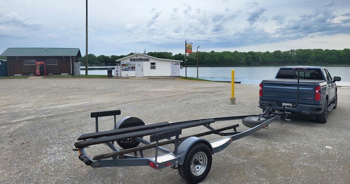 Lake Mattoon Marina parking lot set to be paved in May