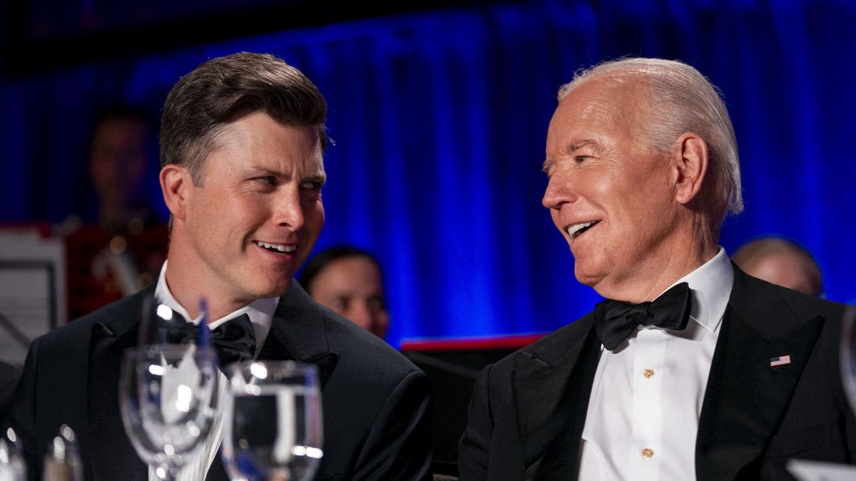 Colin Jost sleepwalked through his White House Correspondents Dinner speech