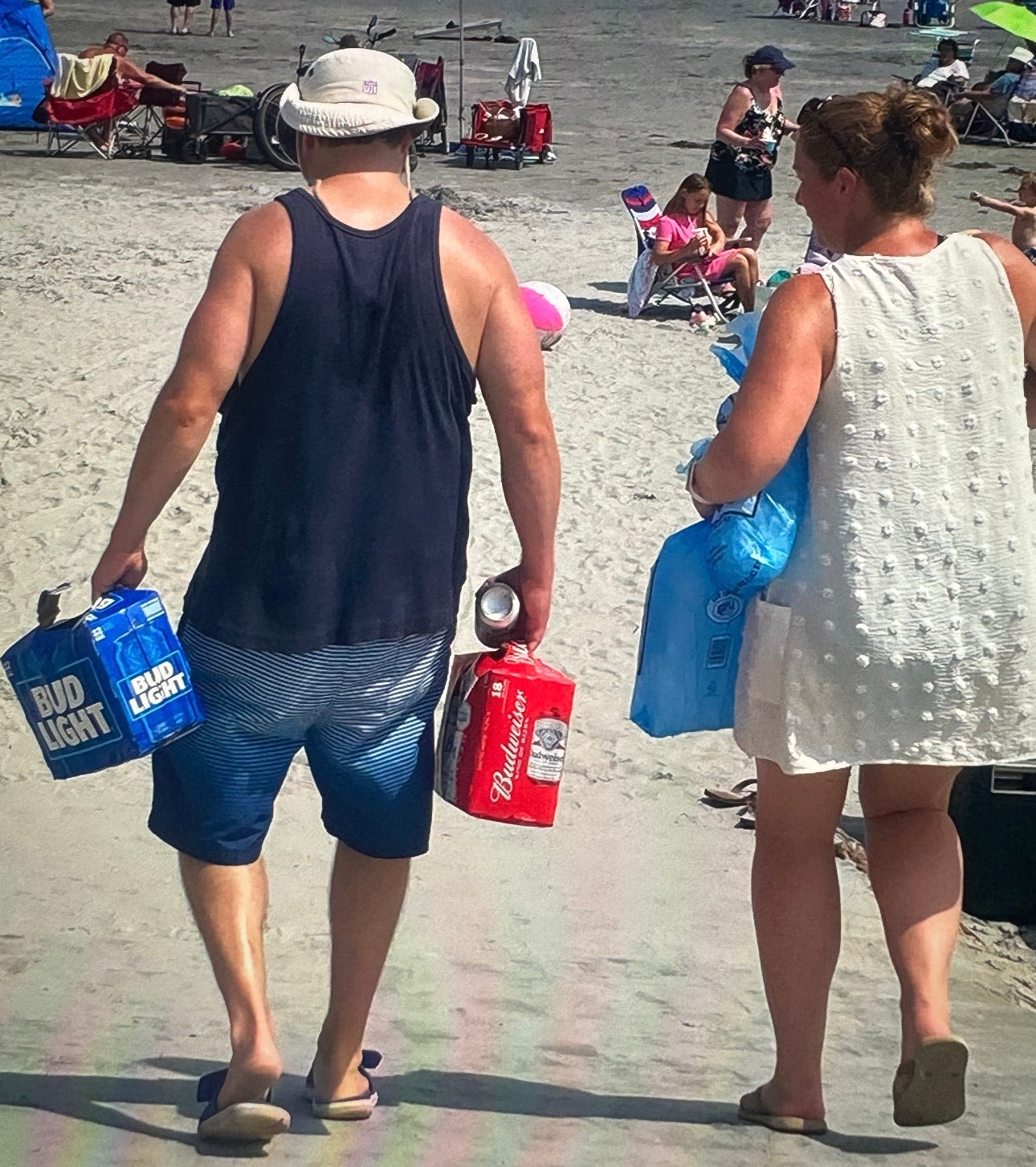 York lifeguard chief says police won't stop beach drinking, threatens to resign