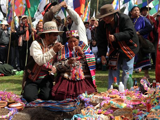 Pachamama: cuándo cae el Día de la Madre Tierra este 2024 y por qué se bebe caña con ruda