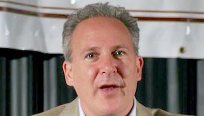 Peter Schiff Says He Gets A 'Kick' Out Of Fanatics Accusing Him Of Secretly Owning Bitcoin: They Are 'Drunk...