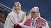 Albert et Charlène sortent les ponchos à la cérémonie d’ouverture de Paris 2024