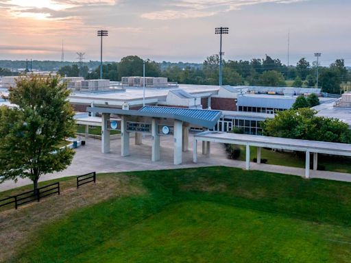 Tragedy at Henry Clay High School: Student dies after breaking up on-campus bathroom fight