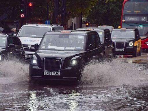 UK winters 'will get wetter' as extreme weather ramps up, expert warns