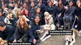 Estudiantes de Veterinaria de la UNAM se gradúan con sus mascotas; una foto única y para el recuerdo