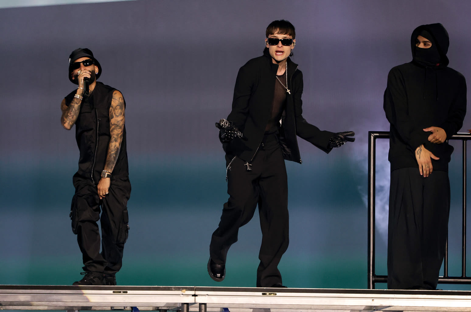 Peso Pluma & Arcángel Deliver Enigmatic Trap Performance at Latin AMAs 2024