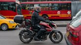 Qué debe hacer para cambiarle el color a la moto y no tener ningún problema con la Ley